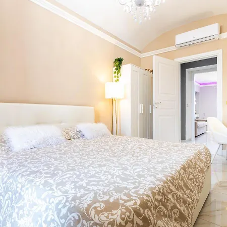 Apartamento Elegant - In Centro Portanuova Turín