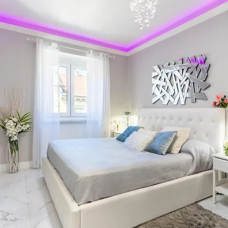 Apartment Elegant - In Centro Portanuova